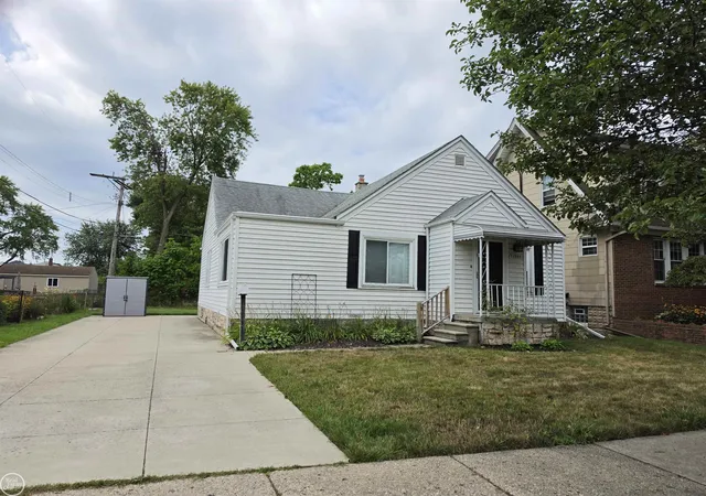 1st image of 22804 Barton St, Saint Clair Shores, MI 48081 | MLS# 58050219050