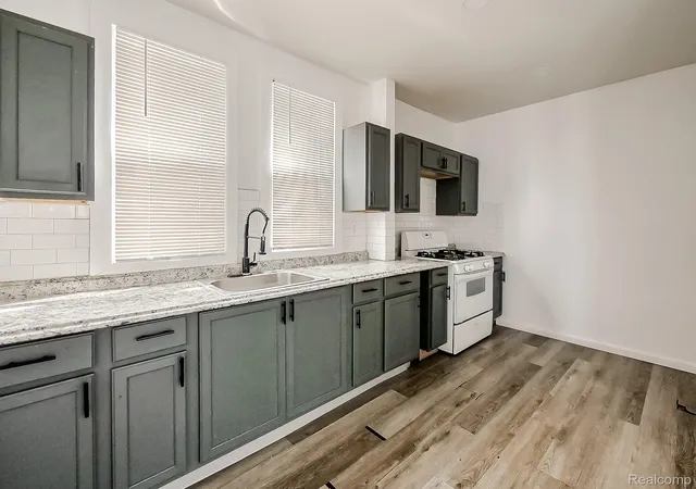 Photo 3 of Multi family home for sale at 2741 Monterey St, Detroit City Wayne, MI 48206 | MLS# 20261066177 | Listing updated on 2026-08-22