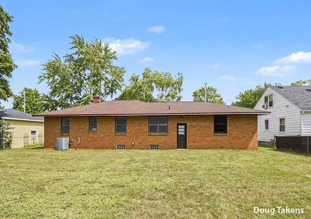 Photo 3 of Single family home for sale at 5115 Blaine Ave SE, Grand Rapids, MI 49508 | MLS# 65026043608 | Listing updated on 2026-09-18