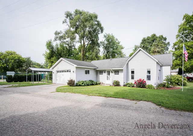 2nd image of 280 W Lake St, Sand Lake, MI 49343 | MLS# 65026043612