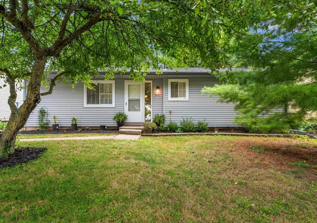 1st image of 3461 Creek Dr, Ann Arbor, MI 48108 | MLS# 81026043629