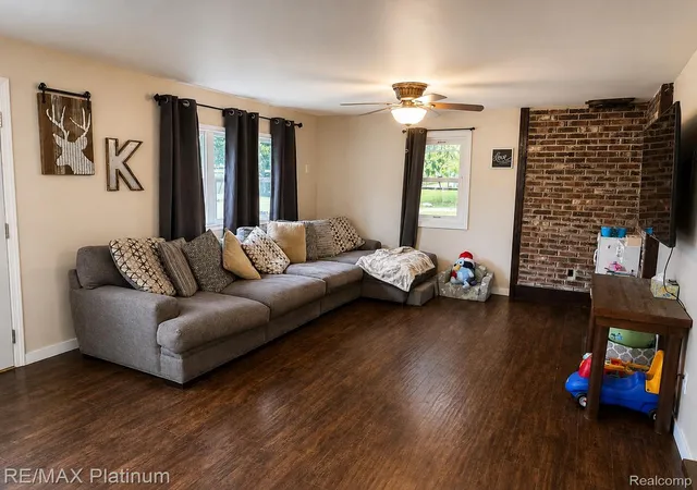 2nd image of 6082 Thomas St, Davison, MI 48423 | MLS# 20261066204