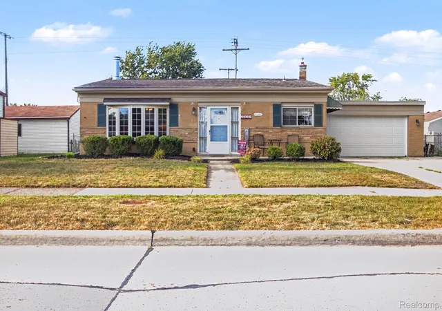 Photo 2 of Single family home for sale at 32234 Sandra Ln, Westland, MI 48185 | MLS# 20261066210 | Listing updated on 2026-09-12