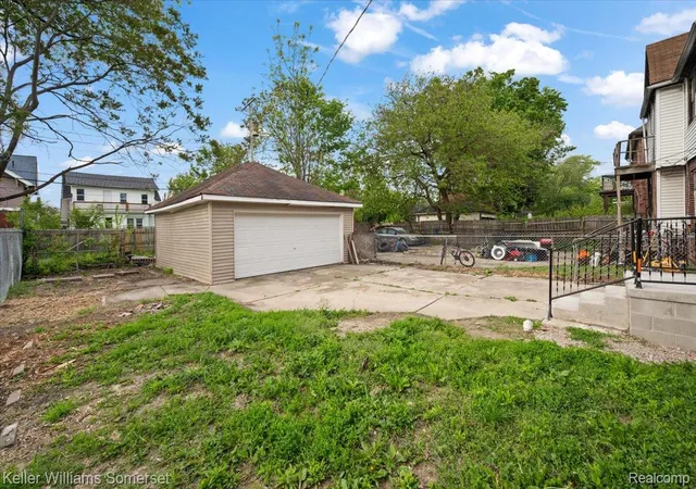 Photo 31 of Single family home for sale at 2633 Burlingame St, Detroit, MI 48206 | MLS# 20261066236 | Listing updated on 2026-08-25