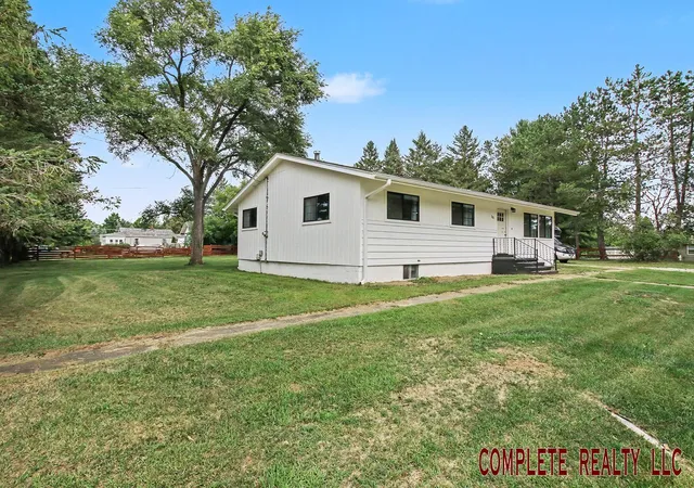 1st image of 326 S Livingston St, West Branch, MI 48661 | MLS# 5050219064