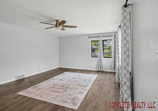 5th image of 326 S Livingston St, West Branch, MI 48661 | MLS# 5050219064
