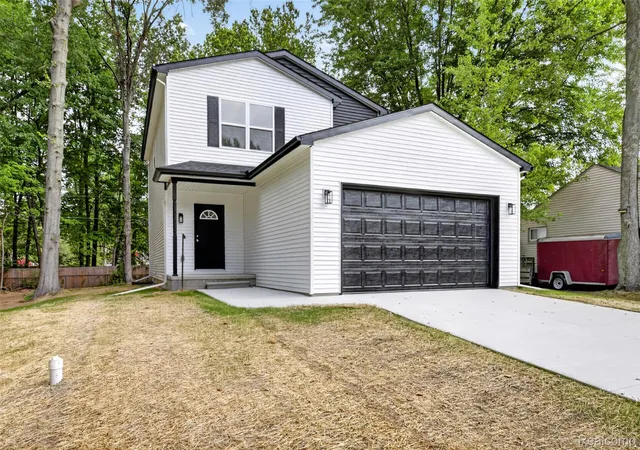 2nd image of 33724 Barrington St, Westland City Wayne, MI 48186 | MLS# 20261066243