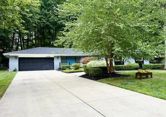 Photo 2 of Single family home for sale at 46250 Bloomcrest Dr, Northville, MI 48167 | MLS# 81026043652 | Listing updated on 2026-09-08