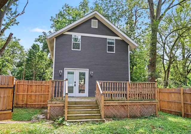 16th image of 2125 Briar Pl, Kalamazoo, MI 49048 | MLS# 66026043649