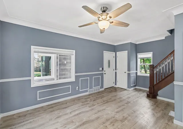 4th image of 2125 Briar Pl, Kalamazoo, MI 49048 | MLS# 66026043649