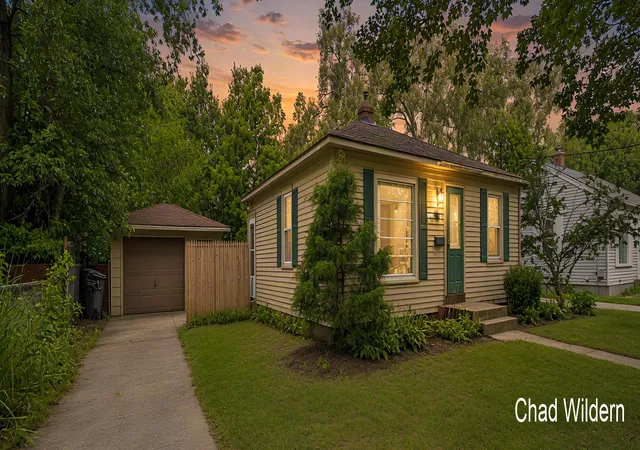 1st image of 4229 Colby Ave Sw, Wyoming, MI 49509 | MLS# 65026043642