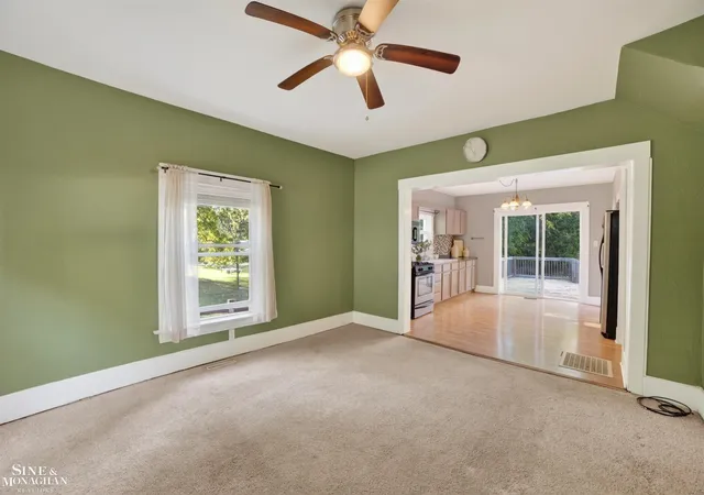 Photo 4 of Single family home for sale at 130 Ann St, Boyne City, MI 49712 | MLS# 58050219073 | Listing updated on 2026-09-28
