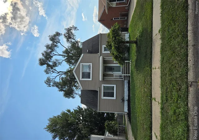 2nd image of 23140 Socia St, St Clair Shores City Macomb, MI 48082 | MLS# 20261066267