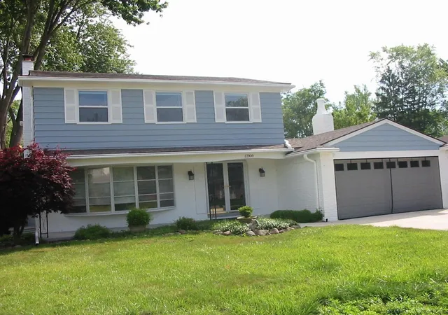 Photo 2 of Single family home for sale at 23909 Talbot St, Saint Clair Shores, MI 48082 | MLS# 58050219085 | Listing updated on 2026-08-25