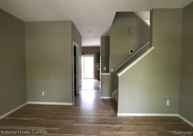 Photo 5 of Condo for sale at 27864 Declaration Rd, Novi City Oakland, MI 48377 | MLS# 20261066280 | Listing updated on 2026-08-27