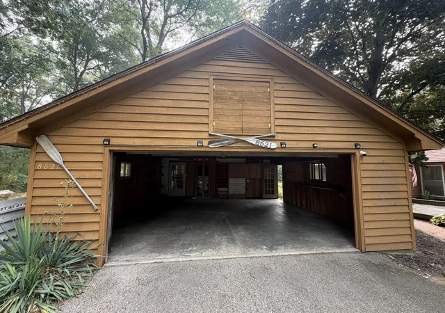 Photo 3 of Single family home for sale at 8621 Shirley Ct, Portage, MI 49024 | MLS# 66026043683 | Listing updated on 2026-08-21