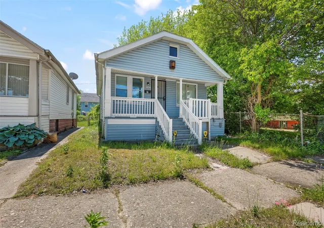 Photo 2 of Single family home for sale at 7667 Ellsworth St, Detroit, MI 48238 | MLS# 20261066302 | Listing updated on 2026-08-20