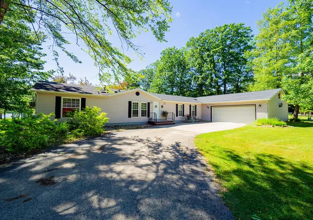 Single family home for sale at 84 Thelen Dr, Gobles, MI 49055 | MLS# 66026043693