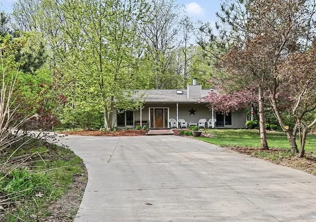 Photo 3 of Single family home for sale at 9103 W Ranger Rd, Mears, MI 49436 | MLS# 71026043698 | Listing updated on 2026-09-18