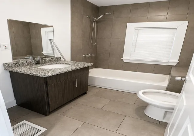 4th image of 415 Hague St, Detroit, MI 48202 | MLS# 81026043690