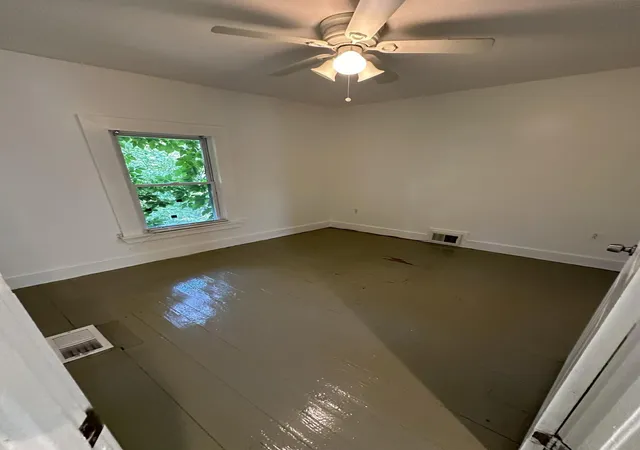 5th image of 415 Hague St, Detroit, MI 48202 | MLS# 81026043690
