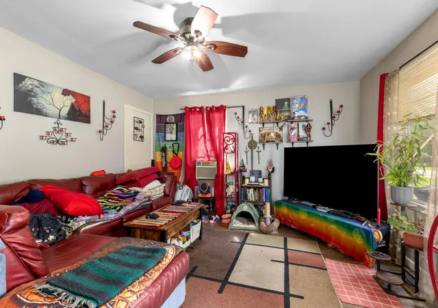 Listing Photo 5 - Condo for sale in building located at 544 56th St SE, Grand Rapids, MI 49548