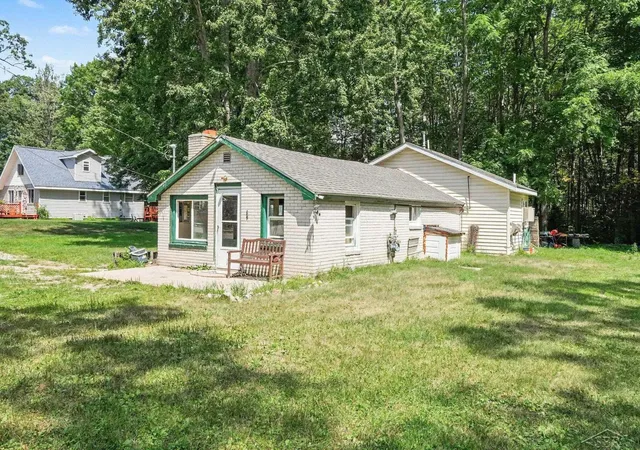 2nd image of 1300 Fletcher St, National City, MI 48748 | MLS# 61050219097