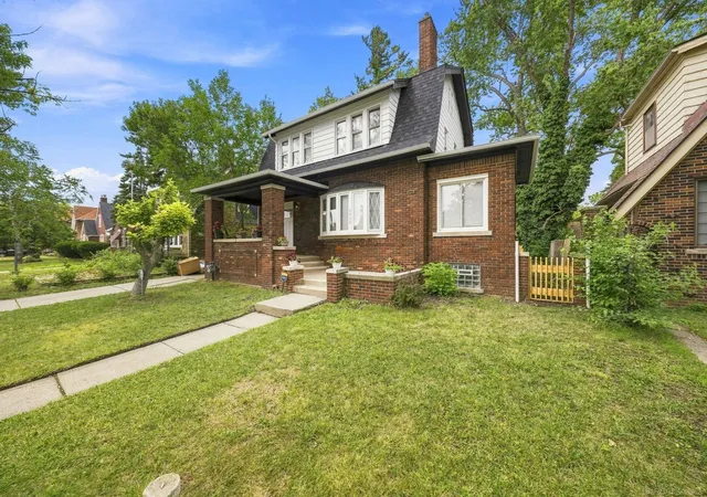 Photo 2 of Single family home for sale at 3438 Balfour Rd, Detroit, MI 48224 | MLS# 58050219100 | Listing updated on 2026-09-09