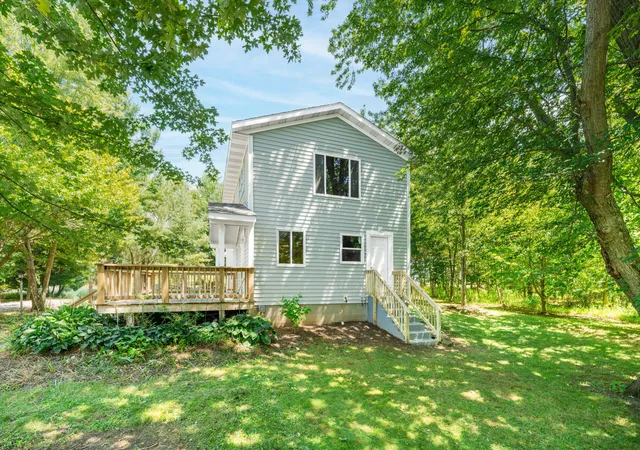 Photo 3 of Single family home for sale at 1658 66th Street, Fennville, MI 49408 | MLS# 71026043703 | Listing updated on 2026-08-24