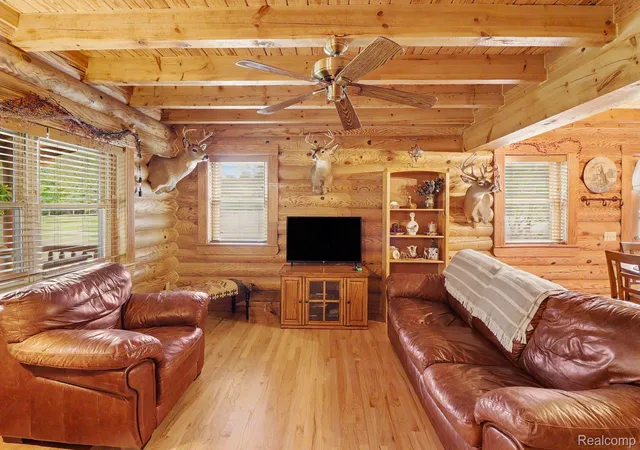 Photo 4 of Single family home for sale at 11412 Germany Rd, Fenton, MI 48430 | MLS# 20261066329 | Listing updated on 2026-09-11