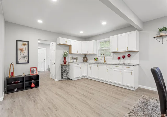 Photo 2 of Single family home for sale at 225 Ashland St, Detroit, MI 48215 | MLS# 20261066327 | Listing updated on 2026-08-23