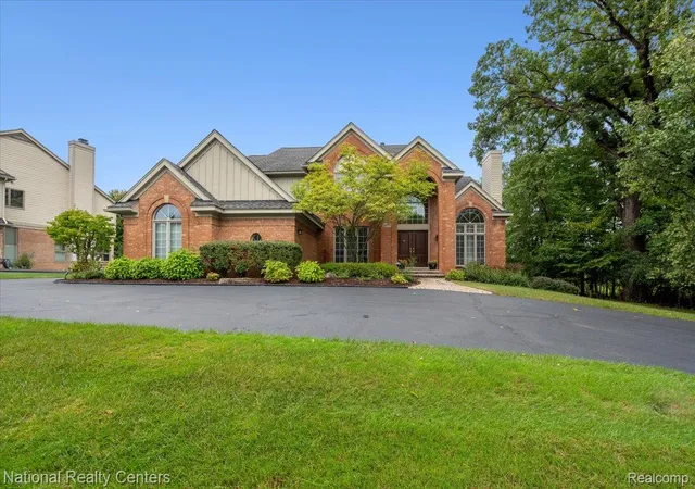 Photo 1 of Single family home for sale at 6951 Brook Holw Ct, West Bloomfield, MI 48322 | MLS# 20261066332 | Listing updated on 2026-10-29