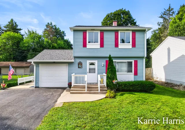 1st image of 917 E Evergreen St, Greenville, MI 48838 | MLS# 65026043710