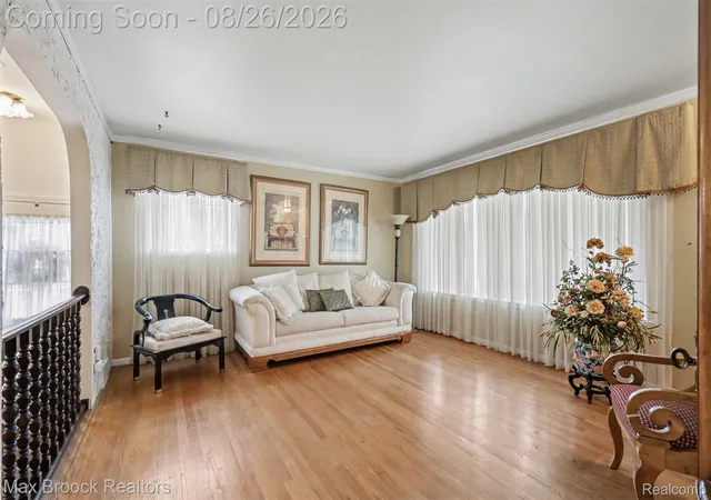 Photo 5 of Single family home for sale at 5953 Rockland Ct, Dearborn Heights, MI 48127 | MLS# 20261066348 | Listing updated on 2026-08-31