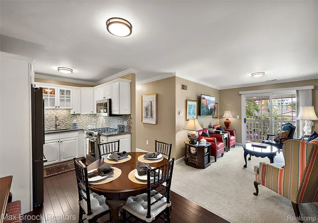 Photo 4 of Condo for sale at 662 Purdy St #322, Birmingham, MI 48009 | MLS# 20261066360 | Listing updated on 2026-08-21