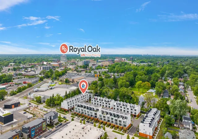 Photo 3 of Condo for sale at 533 E Harrison Ave #9, Royal Oak, MI 48067 | MLS# 20261066368 | Listing updated on 2026-08-25