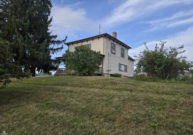 Photo 3 of Single family home for sale at 8260 Brockway Rd, Brockway, MI 48097 | MLS# 58050219117 | Listing updated on 2026-08-22