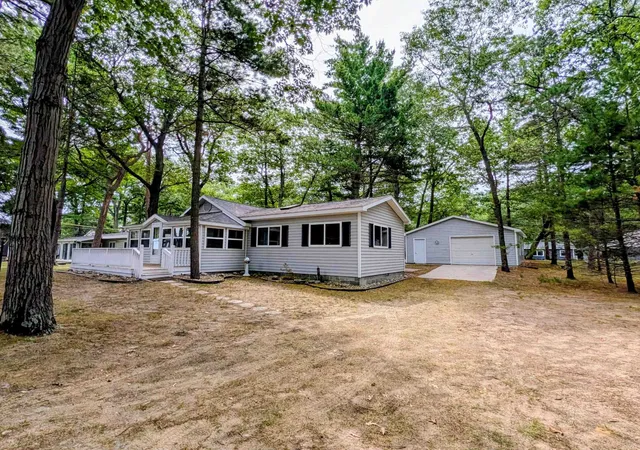 37th image of 5430 E 9th St, Au Gres, MI 48703 | MLS# 77080072539