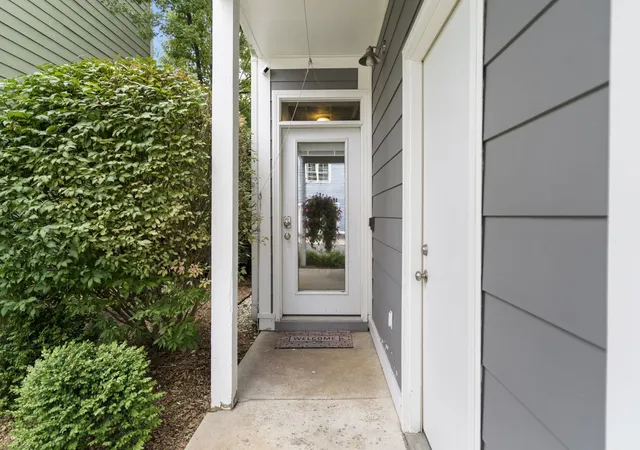 Listing Photo 4 - Condo for sale in building located at 220 Midtown Dr, Traverse City, MI 49684