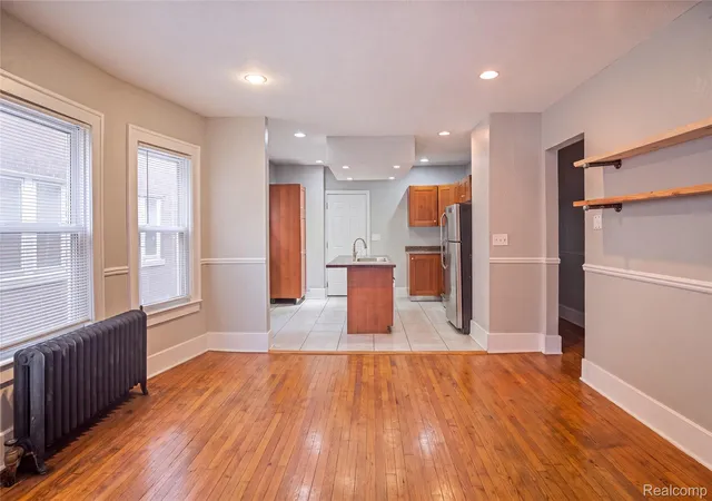 Listing Photo 5 - Condo for sale in building located at 1665 Atkinson St, Detroit, MI 48206