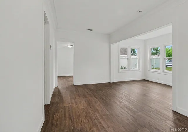 Photo 3 of Single family home for sale at 35263 Lewis St, Westland, MI 48185 | MLS# 20261066396 | Listing updated on 2026-08-20