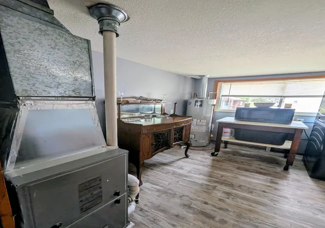 35th image of 124 W Saginaw St, Au Gres, MI 48703 | MLS# 77080072548