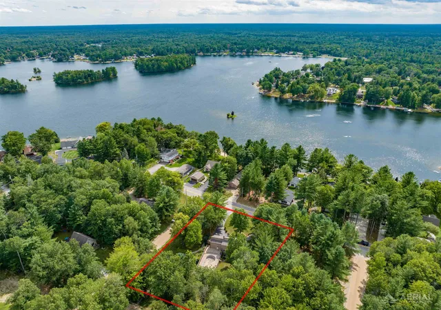 2nd image of 1741 N Ogemaw Trl, West Branch, MI 48661 | MLS# 77080072552