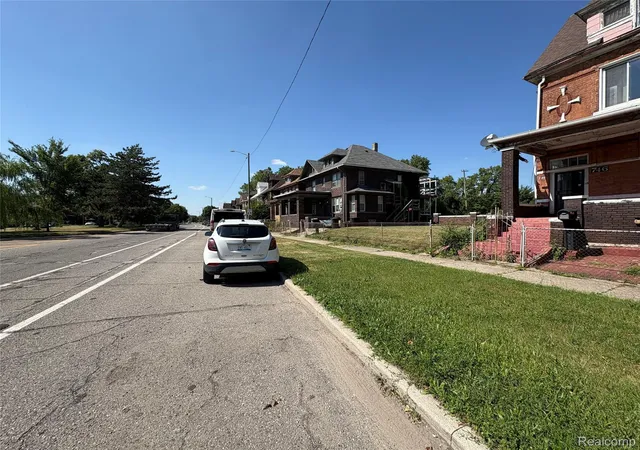 2nd image of 744 W Grand Blvd, Detroit City Wayne, MI 48216 | MLS# 20261066404
