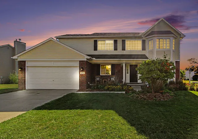 2nd image of 1452 Carston Ln, Chelsea, MI 48118 | MLS# 81026043771