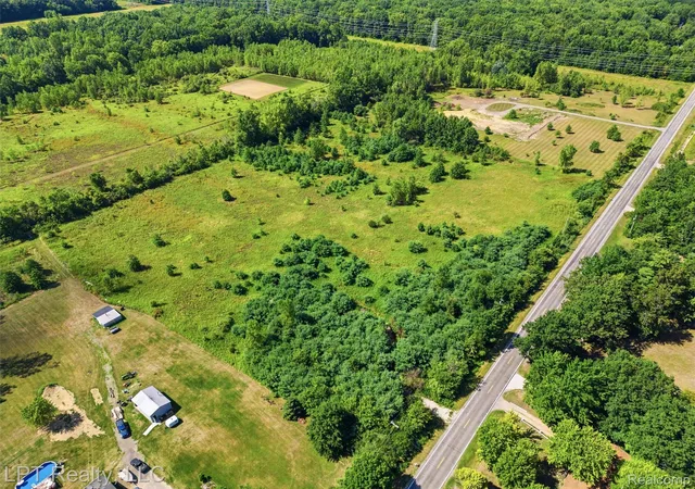 2nd image of 13191 Nichols Rd, Montrose, MI 48457 | MLS# 20261066408