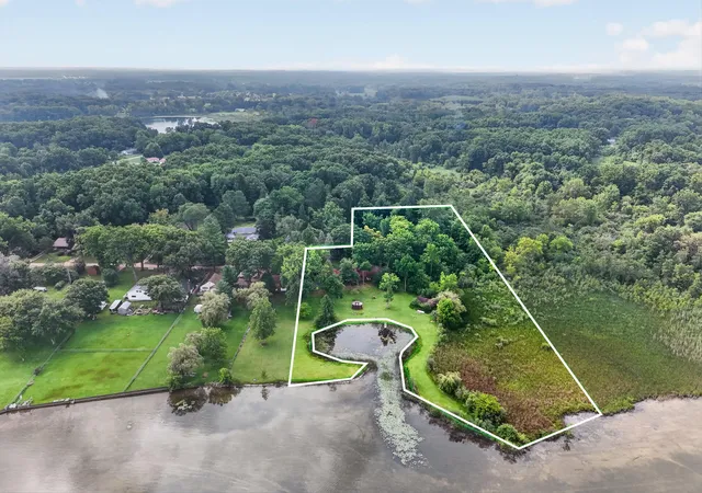 2nd image of 1916 Ackerson Lake Rd, Jackson, MI 49201 | MLS# 55026043784