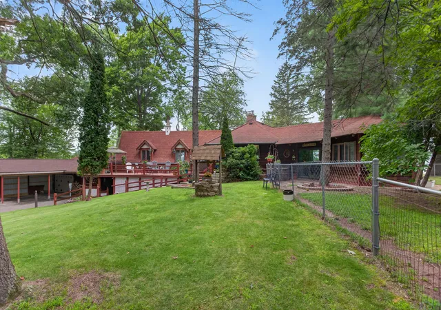 Photo 4 of Single family home for sale at 1916 Ackerson Lake Rd, Jackson, MI 49201 | MLS# 55026043784 | Listing updated on 2026-09-17