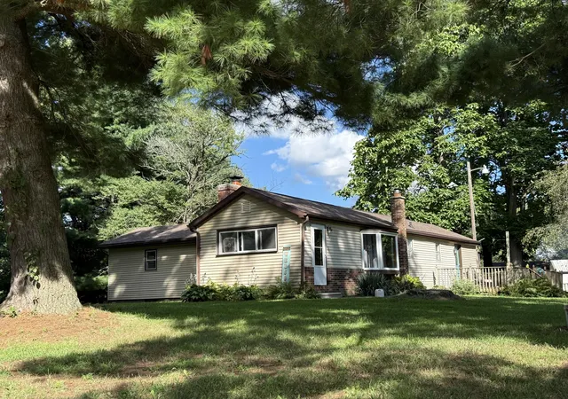 1st image of 11826 9 1/2 Mile Rd, Ceresco, MI 49033 | MLS# 66026043774