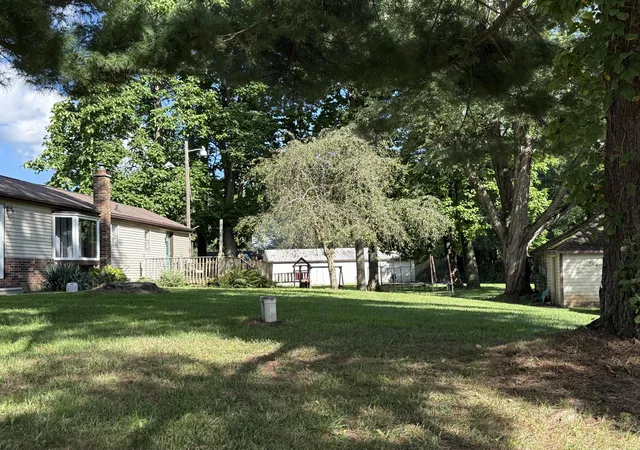 2nd image of 11826 9 1/2 Mile Rd, Ceresco, MI 49033 | MLS# 66026043774